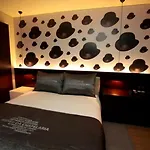 Golden Tulip מלון 4*