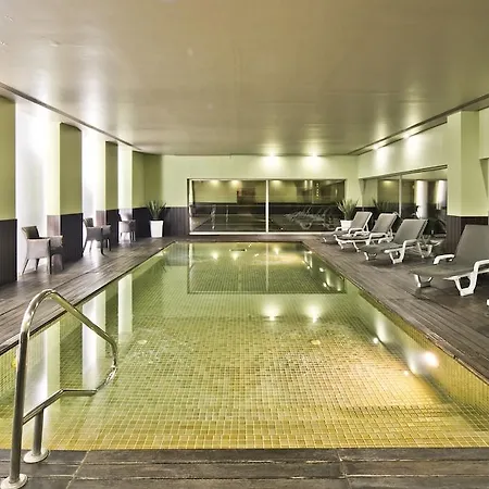 Golden Tulip Hotel São João da Madeira