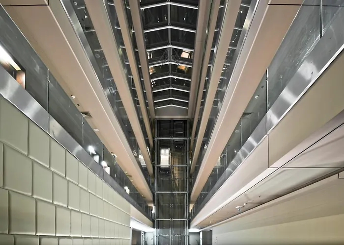 Golden Tulip Otel São João da Madeira